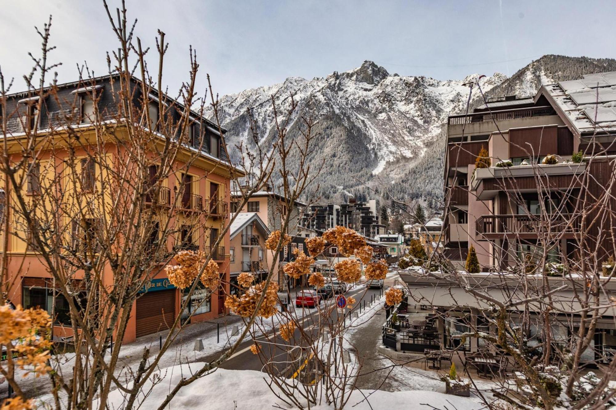 Duplex Aiguille Du Midi Large Terrasse - Happy Rentals Chamonix Exterior photo